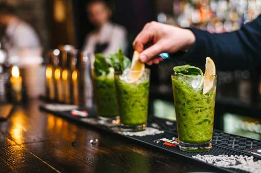 The 9 Best Theme Bars in North Dakota!